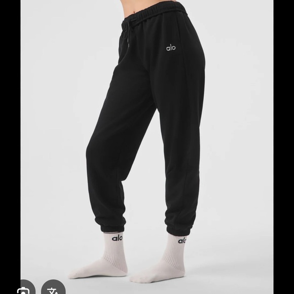 Alo accolade black sweatsuit - Picture 2 of 2